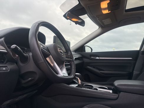 Certified 2023 Nissan Altima 2.5 SV w/ SV Premium Package image 43