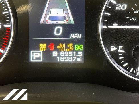 Used 2025 Subaru Ascent Touring AWD/4WD image 14