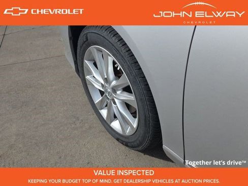 Used 2011 Lexus ES 350 image 10