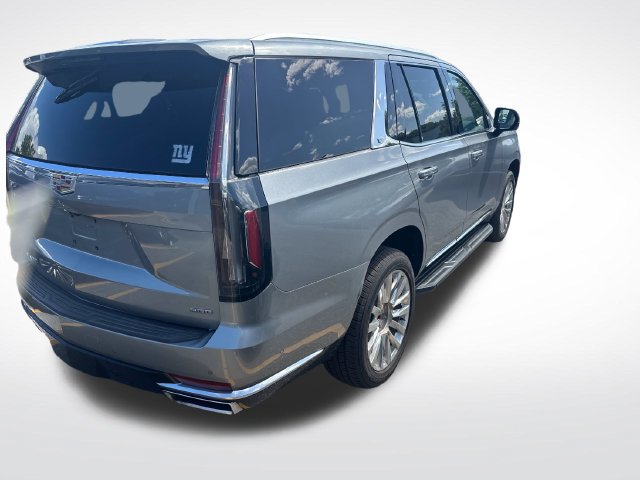 Used 2023 Cadillac Escalade Premium Luxury RWD image 5