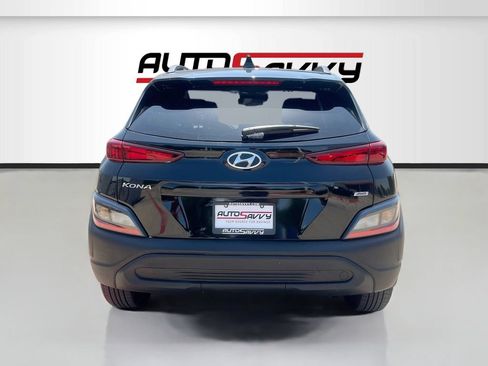 Used 2023 Hyundai Kona SEL w/ Cargo Package AWD/4WD image 6