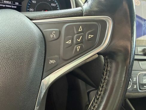 Used 2019 Chevrolet Malibu RS FWD image 15