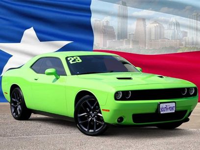 Used 2023 Dodge Challenger SXT w/ Blacktop Package