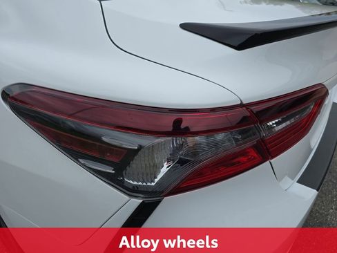 Certified 2022 Toyota Camry SE w/ Convenience Package FWD image 38