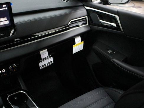 New 2026 Mitsubishi Outlander SE FWD image 22