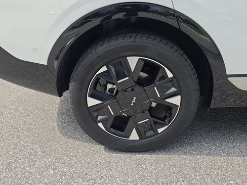 Certified 2026 Kia Sportage SX Prestige AWD/4WD image 5