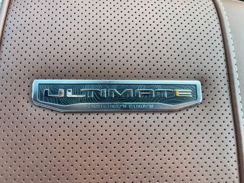 New 2025 GMC Sierra 2500 Denali Ultimate w/ Max Trailering Package image 18