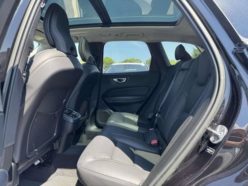 Certified 2023 Volvo XC60 B5 Ultimate w/ Climate Package AWD/4WD image 12