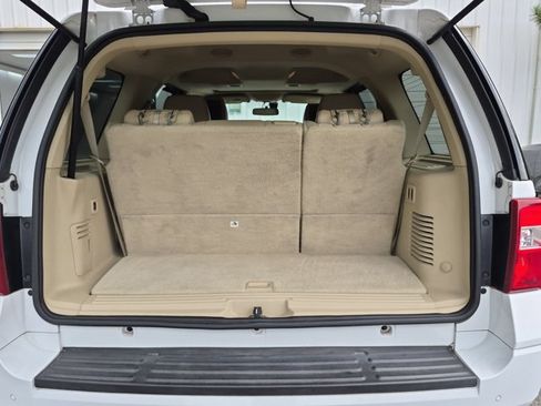 Used 2015 Ford Expedition Limited w/ Equipment Group 301A RWD image 6