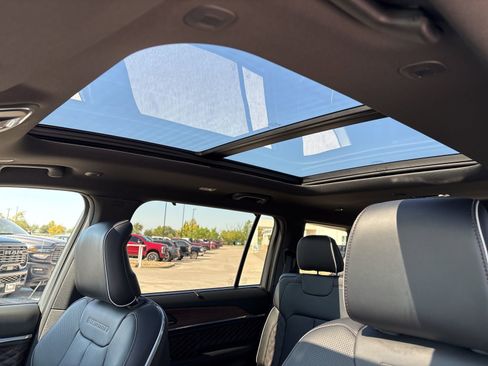 New 2025 Jeep Grand Cherokee L Summit w/ Advanced Protech Group IV image 10