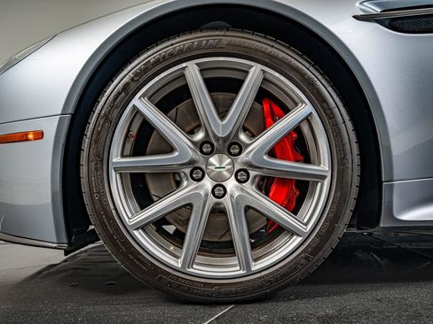 Used 2015 Aston Martin V8 Vantage GT RWD image 53