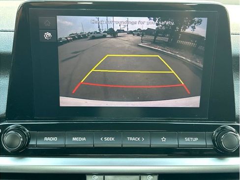 Used 2023 Kia Forte LXS image 18