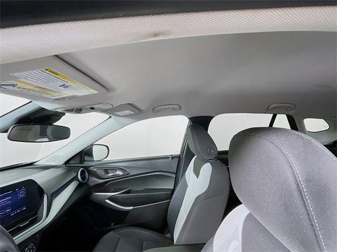 Certified 2024 Chevrolet Trax LS image 12