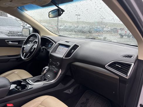 Used 2016 Ford Edge SEL w/ Equipment Group 201A image 9