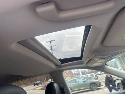 Used 2019 INFINITI QX60 Luxe w/ Essential Package image 23