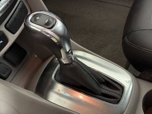 Used 2016 Buick Encore Premium image 30