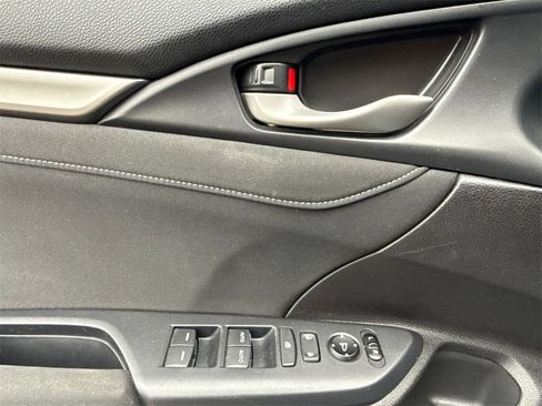Used 2019 Honda Civic EX image 18