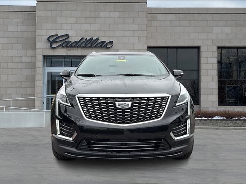 New 2025 Cadillac XT5 Luxury image 7