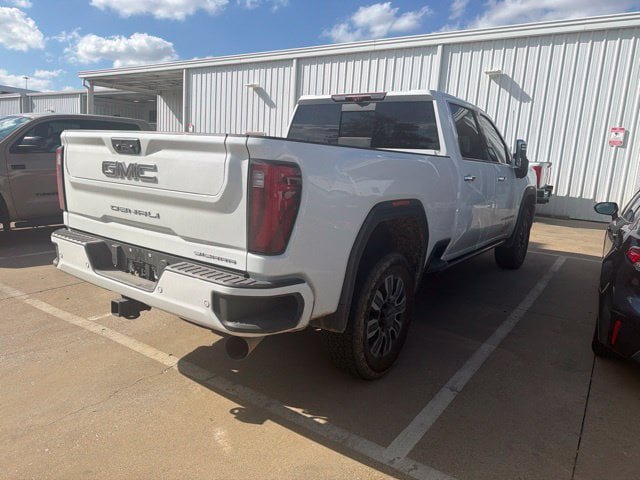 Used 2026 GMC Sierra 2500 Denali Ultimate AWD/4WD image 10