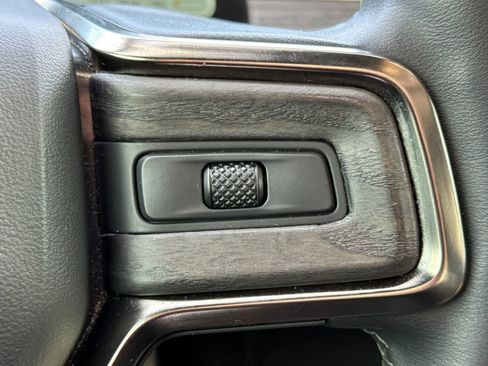 Used 2023 Rivian R1S Adventure AWD/4WD image 28