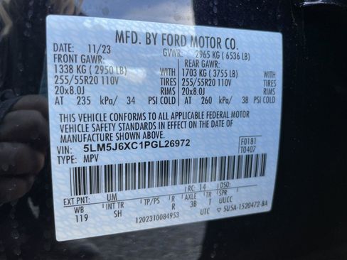 Used 2023 Lincoln Aviator AWD w/ Premium Package image 10