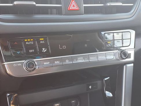 New 2026 Kia Seltos EX w/ EX Sunroof Package AWD/4WD image 10