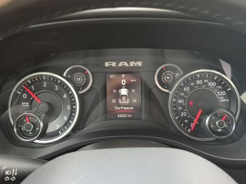 Used 2021 RAM 1500 Big Horn AWD/4WD image 27