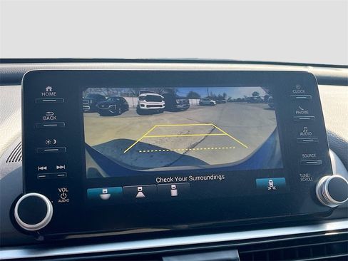 Used 2019 Honda Accord EX image 13