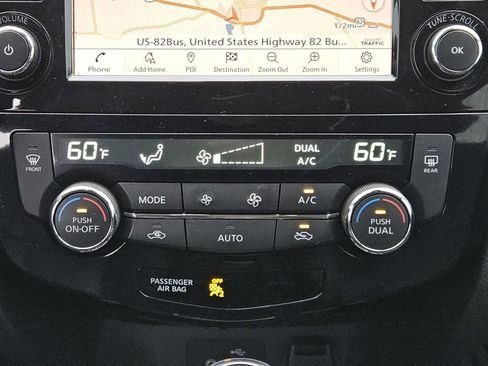 Used 2022 Nissan Rogue Sport SL image 14