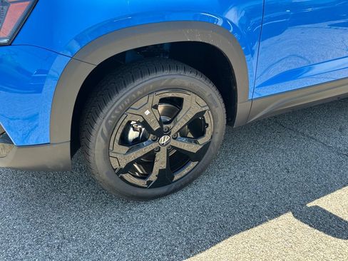 New 2026 Volkswagen Taos SEL AWD/4WD image 7
