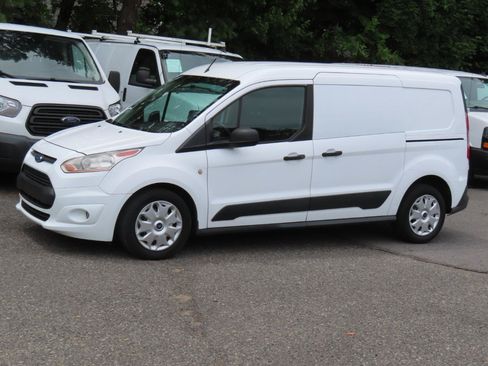 Used 2018 Ford Transit Connect XLT FWD image 2