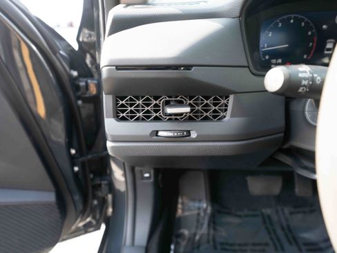 Used 2023 Honda Accord EX image 11