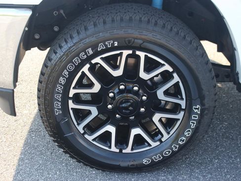 Used 2025 RAM 2500 Limited AWD/4WD image 42