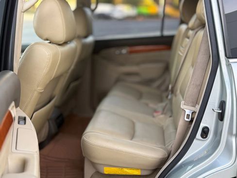 Used 2003 Lexus GX 470 image 16