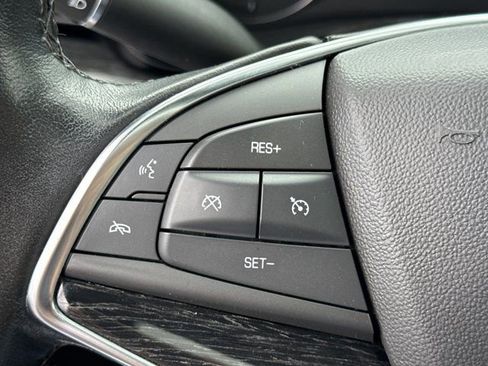 Used 2023 Cadillac XT5 Premium Luxury w/ Technology Package AWD/4WD image 24