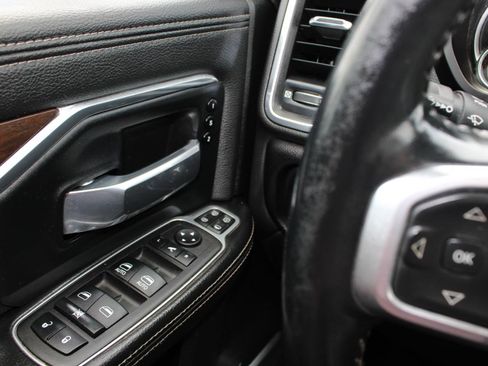 Used 2023 RAM 3500 Laramie AWD/4WD image 25