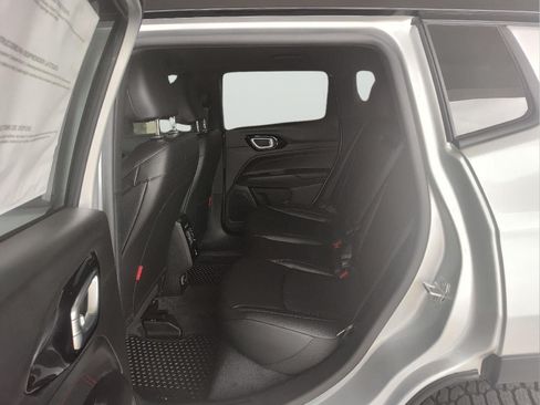 New 2026 Jeep Compass Trailhawk AWD/4WD image 7