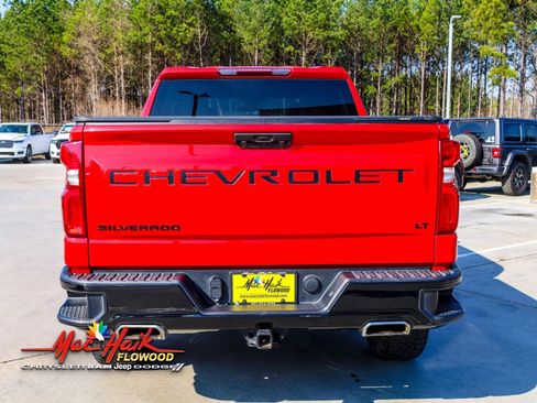 Used 2023 Chevrolet Silverado 1500 LT Trail Boss w/ Protection Package image 9