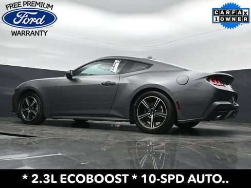 Used 2025 Ford Mustang Coupe RWD image 23
