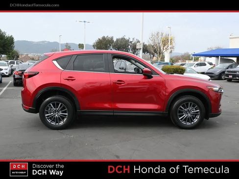 Used 2019 MAZDA CX-5 Touring image 5