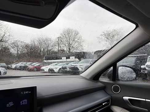 Used 2025 Hyundai Sonata SEL image 34