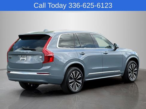 Used 2023 Volvo XC90 T8 Core AWD/4WD image 5