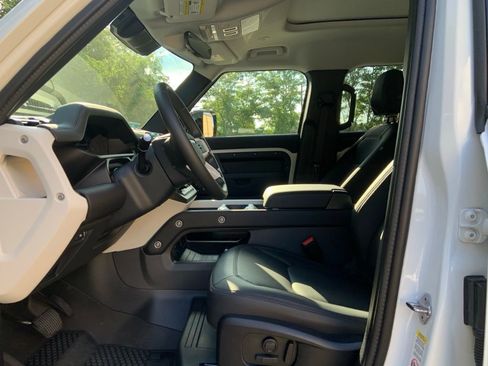 Certified 2025 Land Rover Defender 110 S image 14