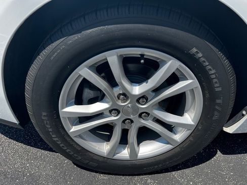 Used 2015 Chevrolet Camaro LS RWD image 17