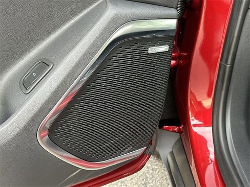 New 2025 GMC Acadia Elevation w/ Black Edition image 19