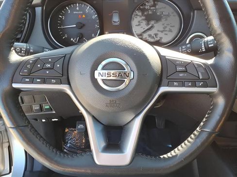 Used 2022 Nissan Rogue Sport SV image 20