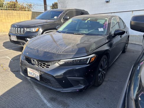 Certified 2023 Honda Civic EX-L image 2