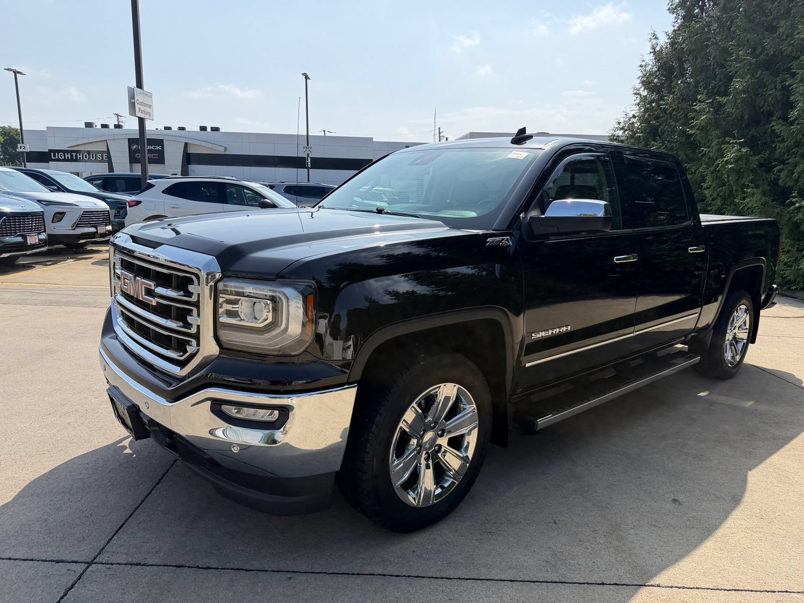 Used 2017 GMC Sierra 1500 SLT AWD/4WD image 7
