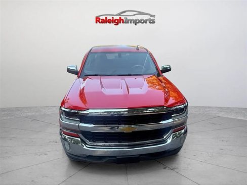 Used 2017 Chevrolet Silverado 1500 LT w/ All Star Edition AWD/4WD image 7