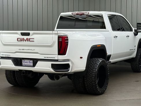 Used 2026 GMC Sierra 3500 Denali w/ Denali Reserve Package AWD/4WD image 5